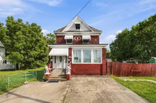 254 Ridge Ave, New Kensington, PA 15068 - Photo 1