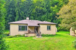 700 9th St, Ellwood City, PA 16117 - Photo 2