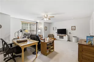 1440 Willowbrook Rd, South Strabane, PA 15301 - Photo 22