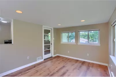 194 Woodridge Dr, Brighton Township, PA 15009 - Photo 24
