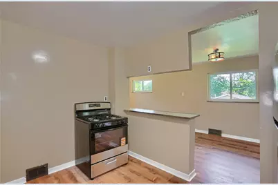 194 Woodridge Dr, Brighton Township, PA 15009 - Photo 48