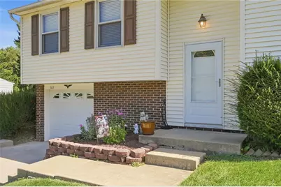 203 Cameron Drive, Cranberry Township, PA 16066 - Photo 4