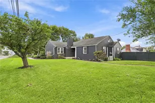 101 Old Hickory Ln, Westmont Hilltop School District, PA 15905 - Photo 6
