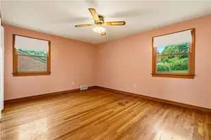 4358 E Brightview Ave, Pittsburgh, PA 15227 - Photo 8