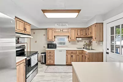 619 Aylesworth Ave, Bridgeville, PA 15017 - Photo 12