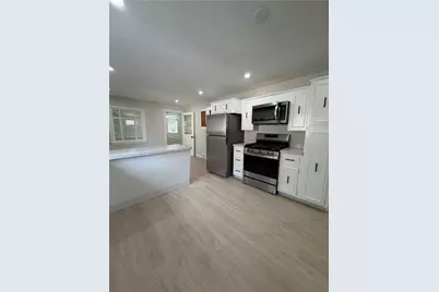 306 Valley Dr, Rochester, PA 15074 - Photo 8