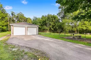 160 Starlite Rd, North Union Township, PA 15456 - Photo 6