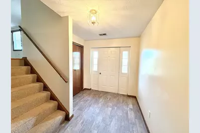 171 Oakdale Dr, Zelienople, PA 16063 - Photo 6