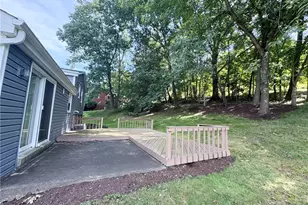 171 Oakdale Dr, Zelienople, PA 16063 - Photo 36