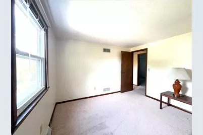 171 Oakdale Dr, Zelienople, PA 16063 - Photo 24