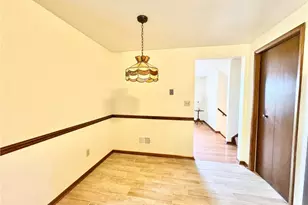 171 Oakdale Dr, Zelienople, PA 16063 - Photo 12