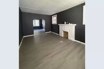 816 Franklin Ave, Aliquippa, PA 15001 - Photo 2