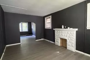 816 Franklin Ave, Aliquippa, PA 15001 - Photo 2