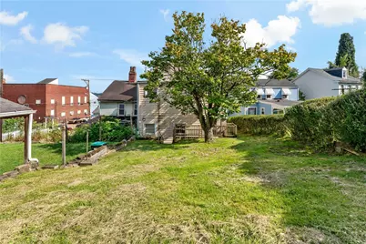 17 Locust St, Etna, PA 15223 - Photo 24