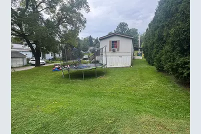 325 W Butler St, Mercer Boro, PA 16137 - Photo 4