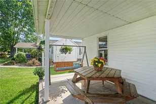 228 Hazel Ave, Ellwood City, PA 16117 - Photo 22