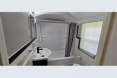 11838 Joan Dr, Pittsburgh, PA 15235 - Photo 10