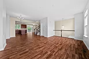 2134 Shawnee Dr, South Strabane, PA 15301 - Photo 8