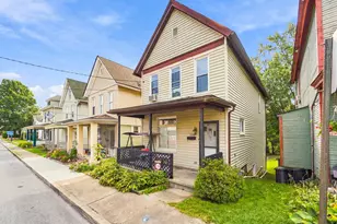 320 N 1st St, Jeannette, PA 15644 - Photo 2