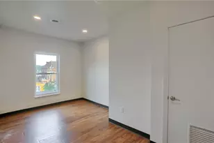 526 Fallowfield Ave, Charleroi Boro, PA 15022 - Photo 8