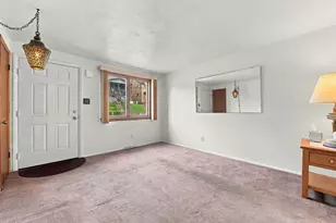 2810 Soulier St, Pittsburgh, PA 15227 - Photo 10