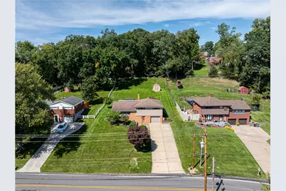 1547 Berryman Ave, South Park, PA 15129 - Photo 34