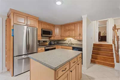 1547 Berryman Ave, South Park, PA 15129 - Photo 8
