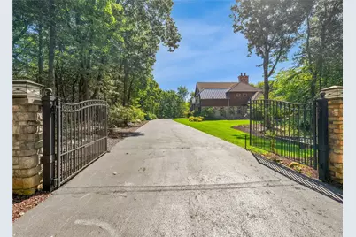 2323 South Ridge Drive, Hidden Valley, PA 15502 - Photo 8