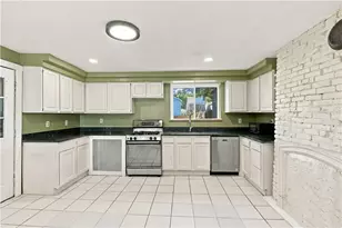 803 Crucible St, Elliott, PA 15220 - Photo 8
