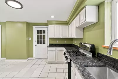 803 Crucible St, Elliott, PA 15220 - Photo 10
