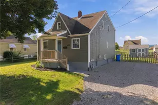 3122 Indiana Dr, New Kensington, PA 15068 - Photo 1