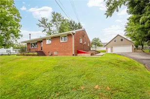 282 Spring Run Rd, Moon/Crescent Twp, PA 15046 - Photo 2