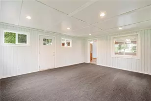 282 Spring Run Rd, Moon/Crescent Twp, PA 15046 - Photo 12