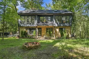 3024 E Bardonner Rd, Hampton, PA 15044 - Photo 2