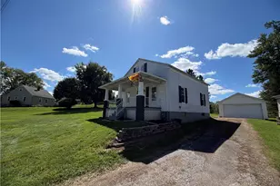 100 Fair St, Carmichaels-Cumberland, PA 15320 - Photo 1