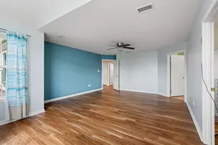 328 Aberdeen Dr, Pittsburgh, PA 15239 - Photo 16