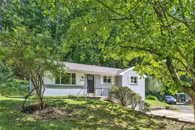 224 Blaze Cir, Glenshaw, PA 15116 - Photo 4