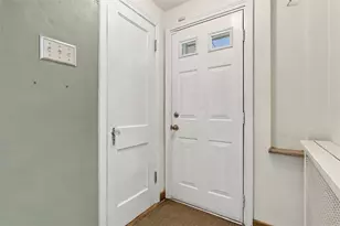 715 Maple St, West Mifflin, PA 15122 - Photo 6