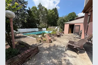 107 Slater Dr, Pittsburgh, PA 15236 - Photo 36