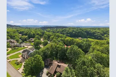 311 Lakewood Rd, Unity Township, PA 15601 - Photo 6