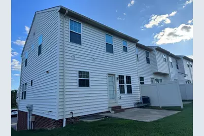 2010 Black Bear Way, Collier Township, PA 15017 - Photo 2