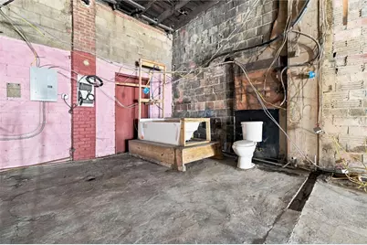 107 E 8th Ave, Homestead, PA 15120 - Photo 10