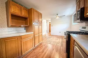 113 Delaware Dr, Twp of But NW, PA 16001 - Photo 8
