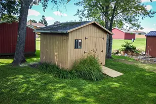 113 Delaware Dr, Twp of But NW, PA 16001 - Photo 40
