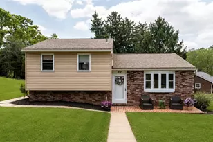 419 Patsy Dr, Pine Township, PA 15044 - Photo 1