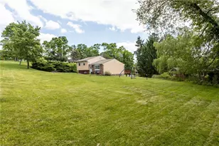 419 Patsy Dr, Pine Township, PA 15044 - Photo 6