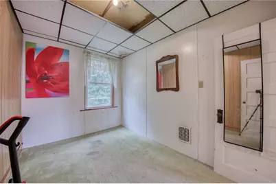 528 Roosevelt Ave, Pittsburgh, PA 15202 - Photo 20