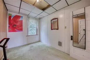 528 Roosevelt Ave, Pittsburgh, PA 15202 - Photo 20