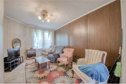 528 Roosevelt Ave, Pittsburgh, PA 15202 - Photo 10