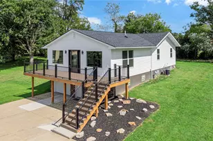 1289 Chestnut St, Monaca, PA 15061 - Photo 2